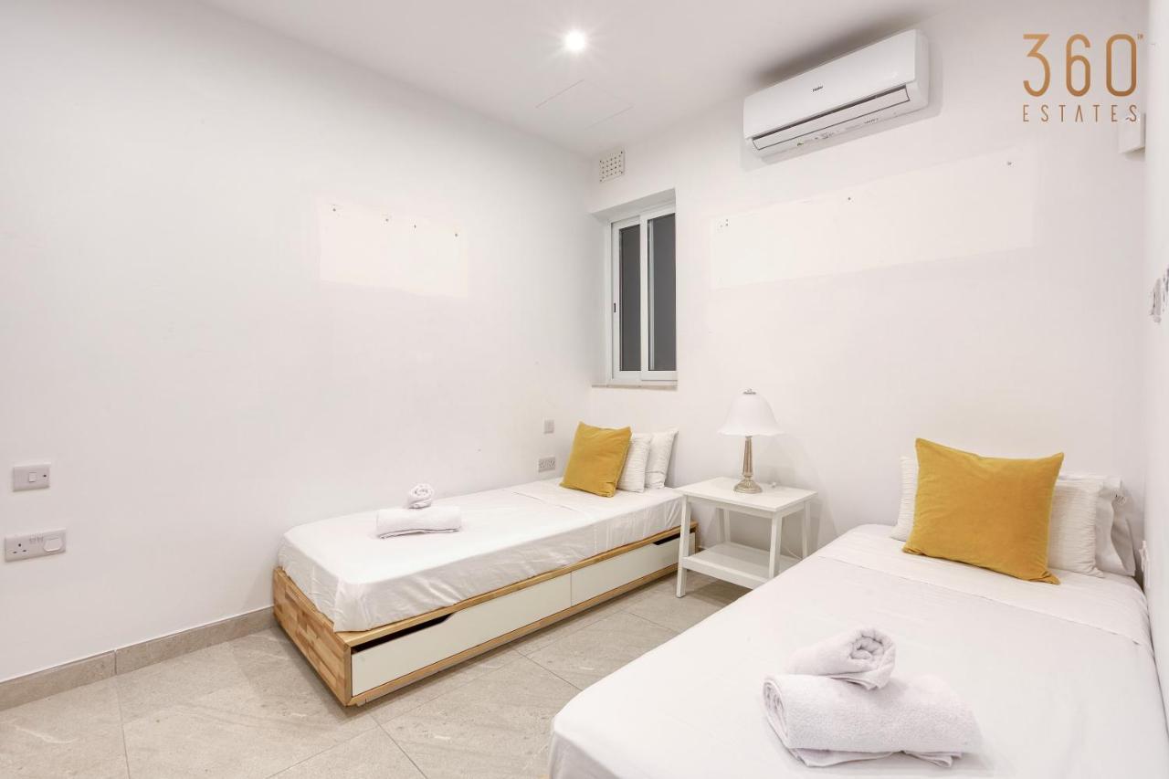 Apartment A Lovely 2br Maisonette With Private Terrace & Bbq By 360 Estates