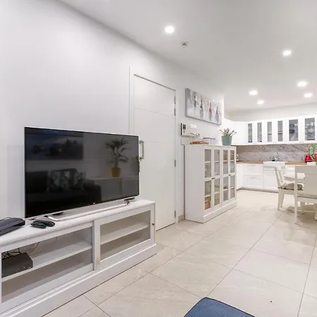 A Lovely 2Br Maisonette With Private Terrace & Bbq By 360 Estates Saint Julian's Exterior photo
