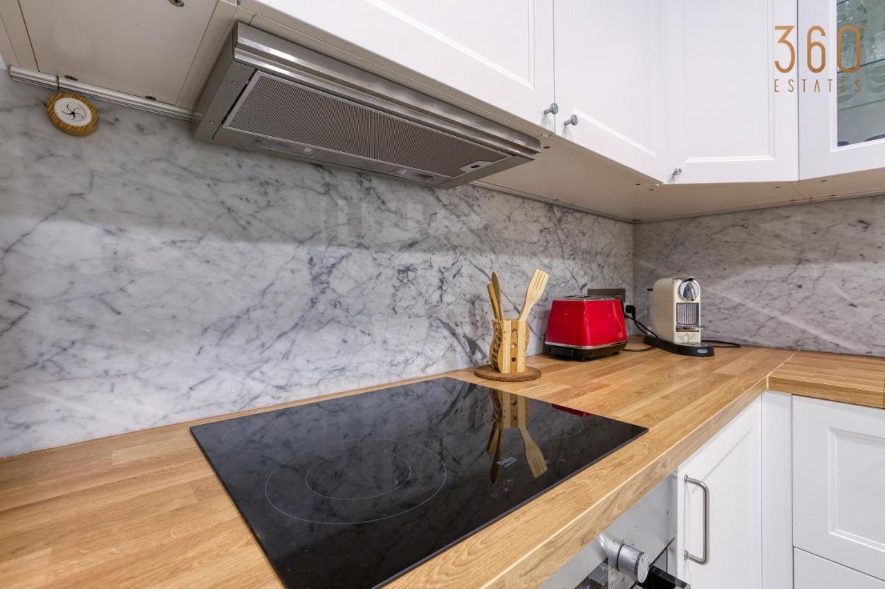 Lägenhet A Lovely 2br Maisonette With Private Terrace & Bbq By 360 Estates